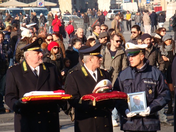Funerali Niccolò Savarino - Piazza Duomo